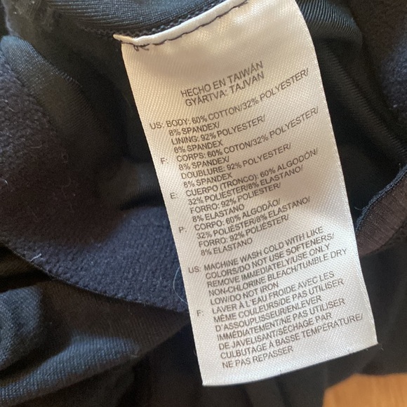 Reebok women’s tank top black w built in bra - Picture 7 of 9